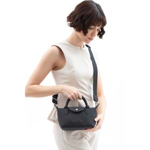 BENETTON BNT1601 SİYAH
